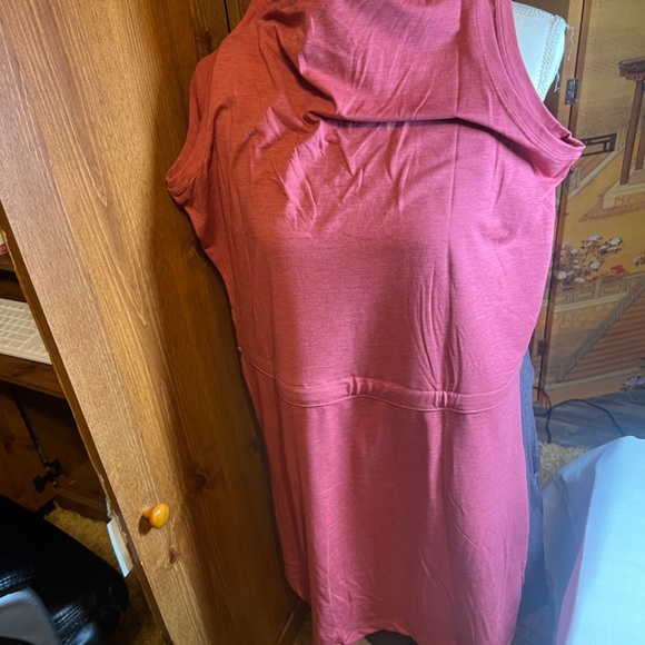 2 members mark soft dresses - Picture 12 of 13